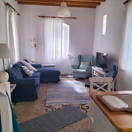 Alexandros Traditional House 이알리소스 외부 사진